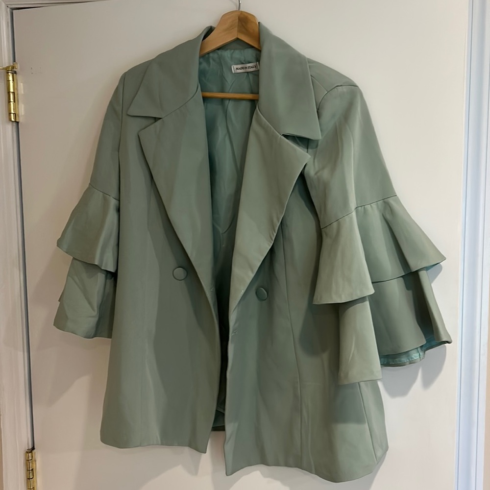 Beautiful sage statement blazer with ruffle sleeves medium/large made in Italy